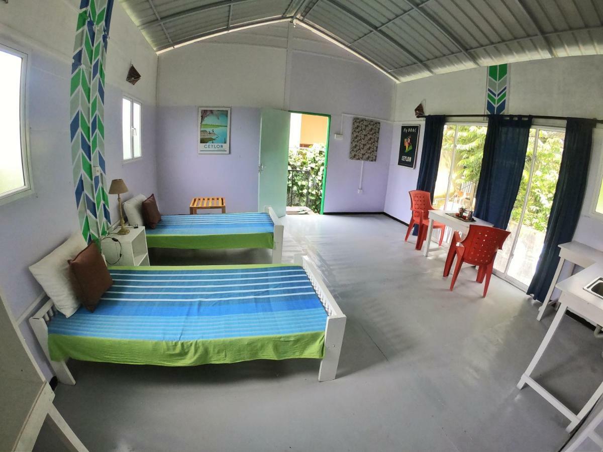 Anne'S Maisonnette Galle Exterior photo